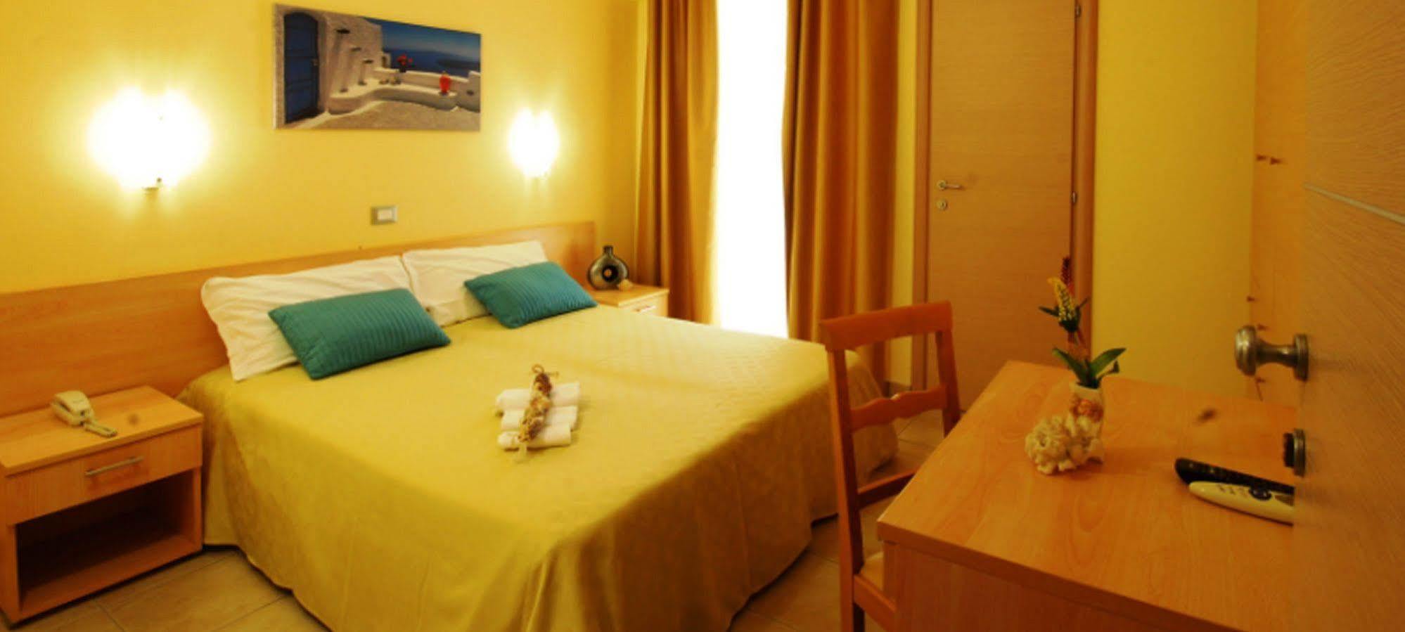 Hotel Caggiari Senigallia Exterior photo